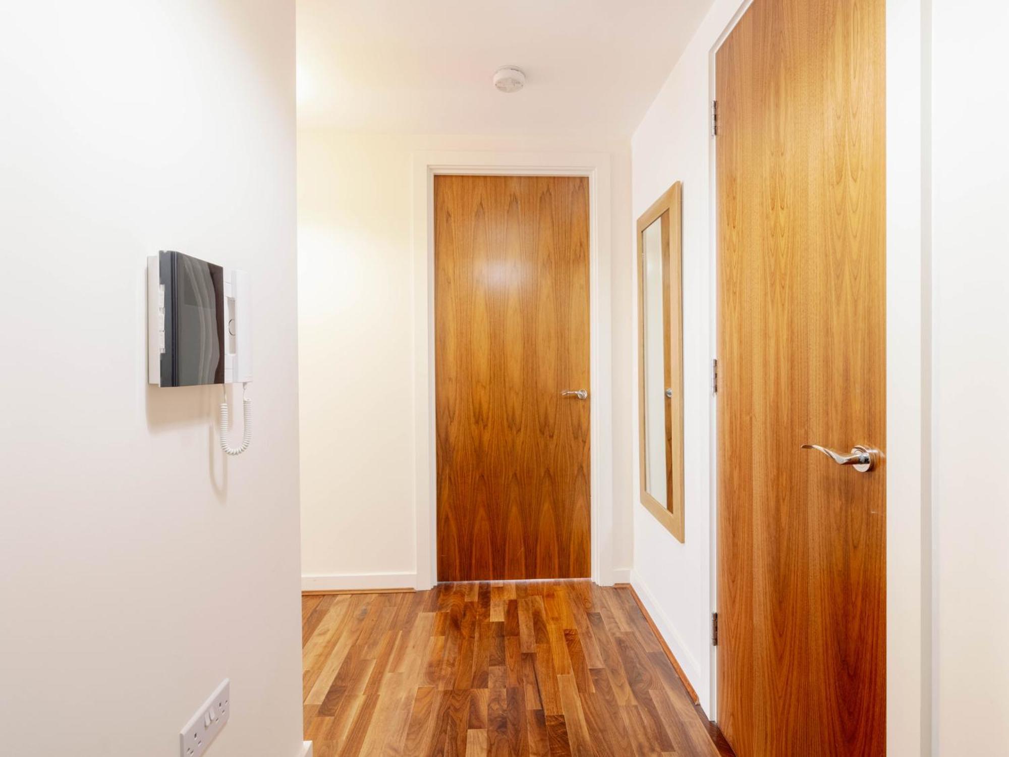 Apartament Pass The Keys Newly Renovated By Barbican Londra